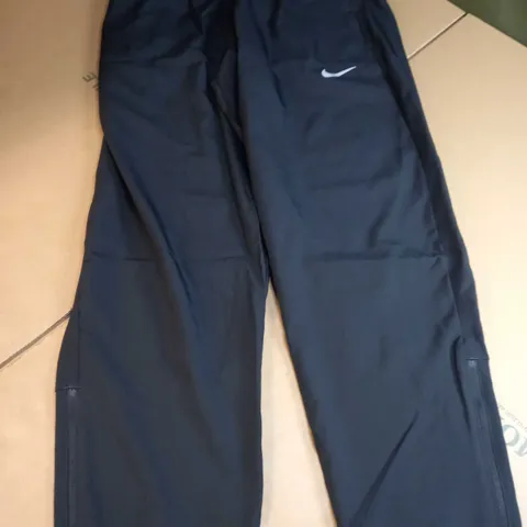 NIKE BLACK/LOGO TRACK BOTTOMS - MEDIUM/TALL