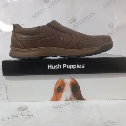 BOXED PAIR OF HUSH PUPPIES JASPER LOAFERS IN BROWN UK SIZE 11