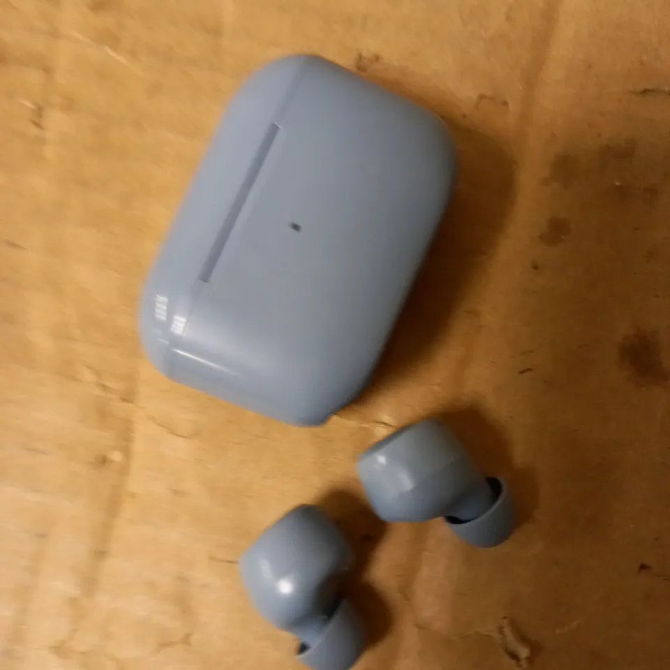 JLAB WIRELESS EARBUDS