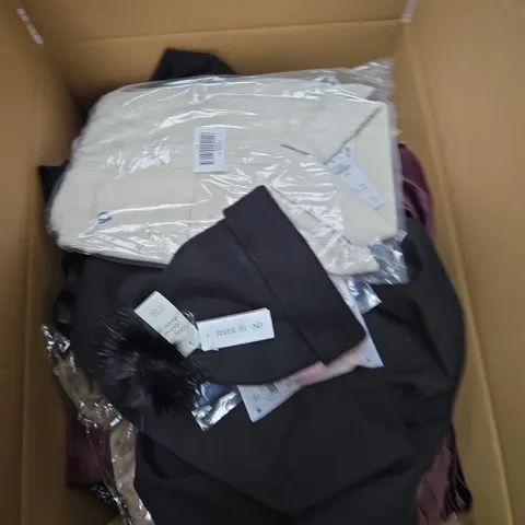 LARGE BOX OF ASSORTED CLOTHING ITEMS IN VARIOUS SIZES, STYLES AND COLOUR 