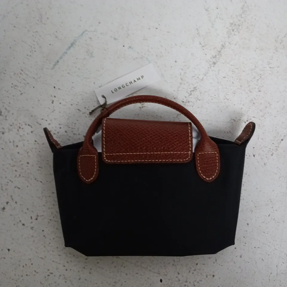 LONGCHAMP HANDBAG – BLUE FABRIC WITH BROWN TEXTURED LEATHER TRIM AND GOLD-TONE HARDWARE