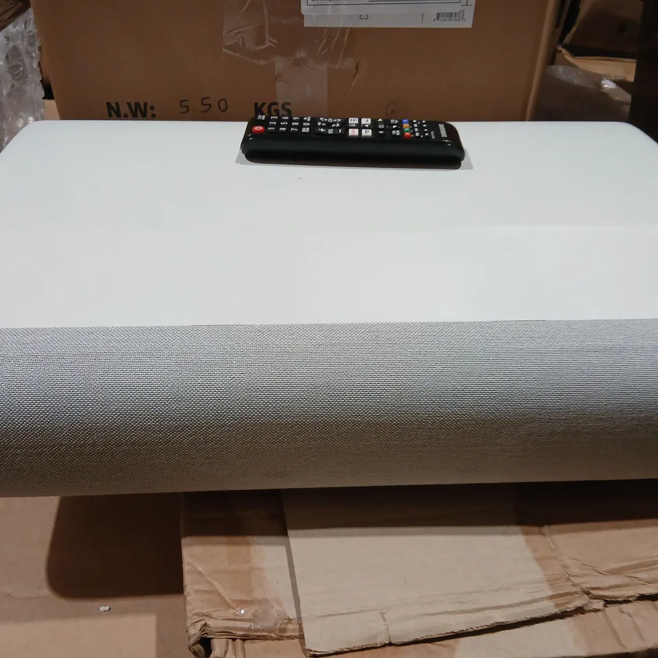 SAMSUNG THE PREMIERE SP-LSP9TFA LASER PROJECTOR