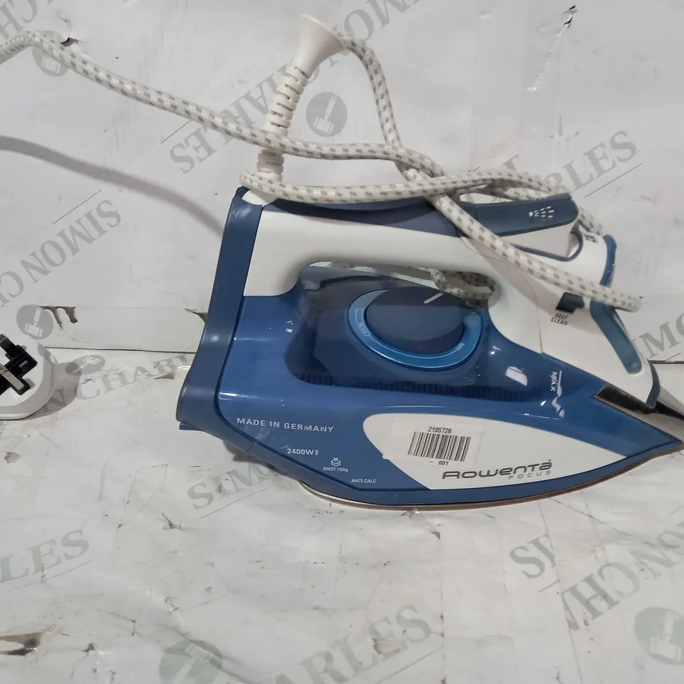ROWENTA FOCUS IRON IN BLUE/WHITE