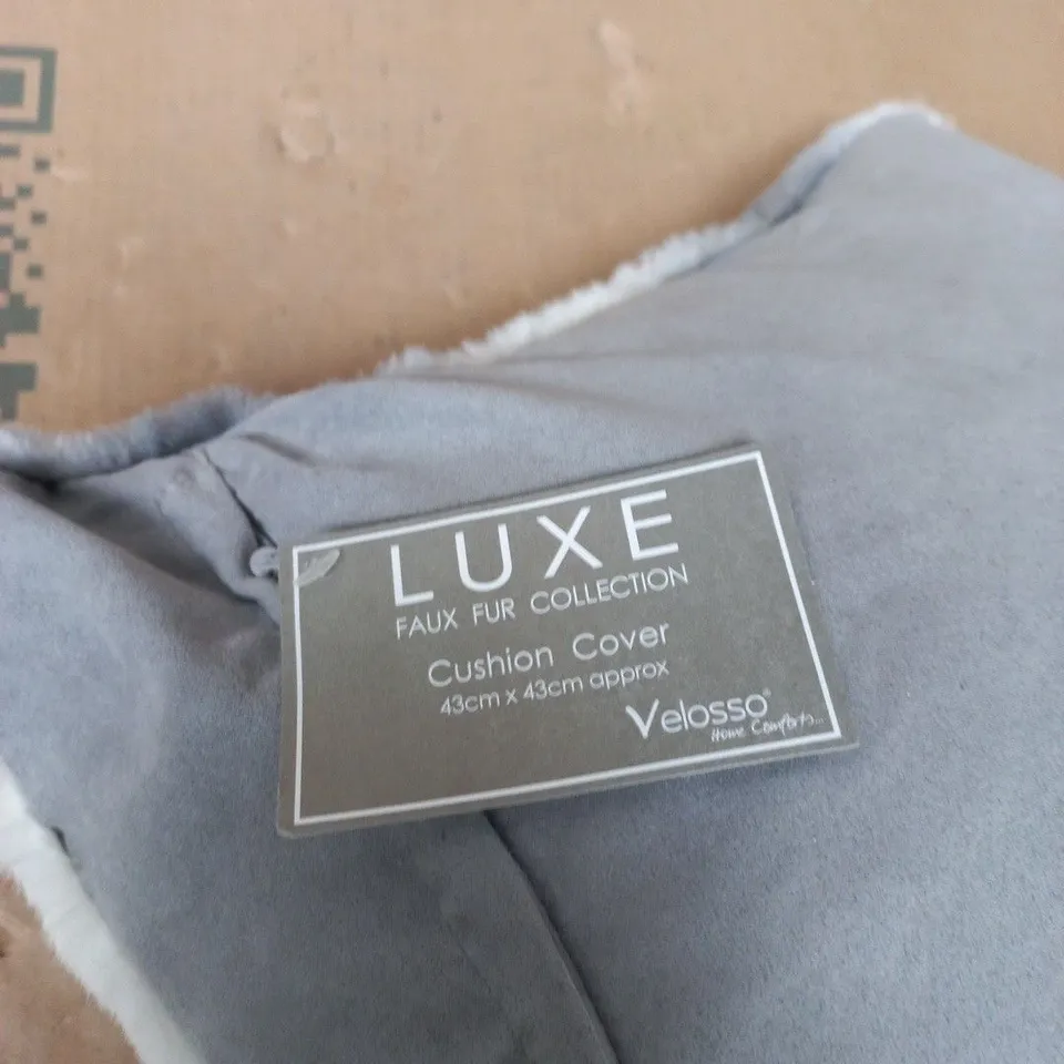 VELOSO LUXE FAUX FUR COLLECTION CUSHION COVER X2  – 43 X 43 CM, GREY (VELOSO HOME CONCEPTS)