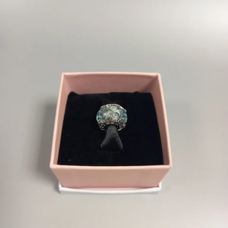 BOXED PANDORA WINTER BLUE SNOWFLAKE MURANO CHARM