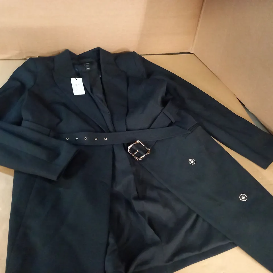 RIVER ISLAND PLUS SORBET RAVE BLACK BELTED COAT - UK 18