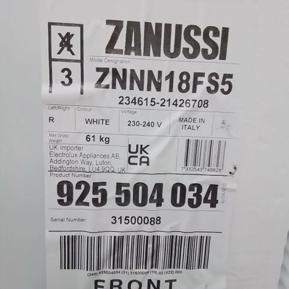 ZANUSSI INTEGRATED 50/50 FRIDGE FREEZER 240L Model ZNNN18FS5 RRP £692