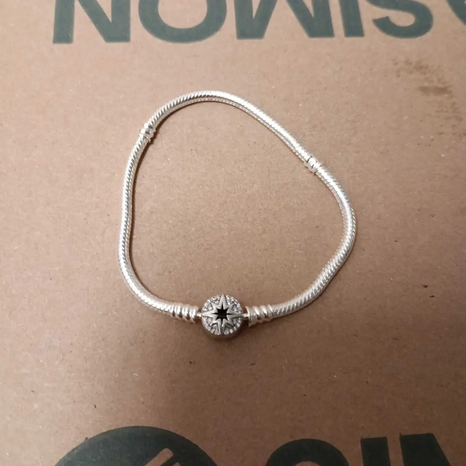 PANDORA CHARM BRACELET (19CM)