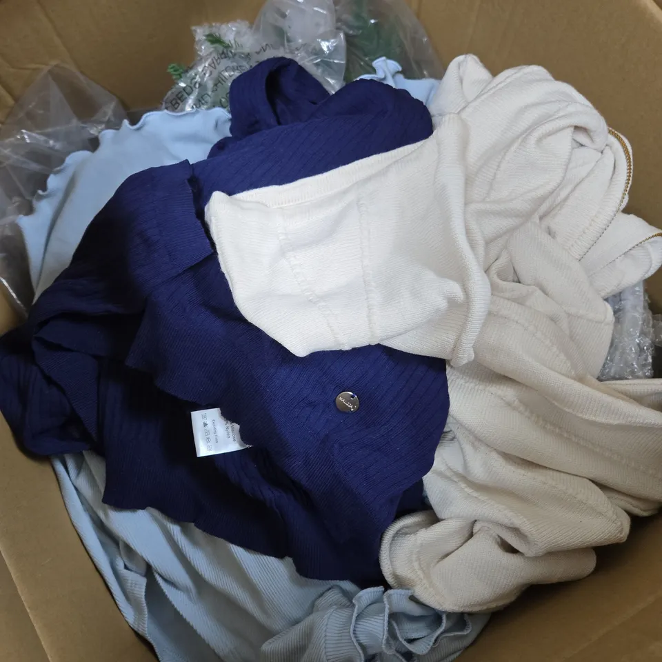 LARGE BOX OF ASSORTED CLOTHING ITEMS IN VARIOUS COLOURS, STYLES AND SIZES 