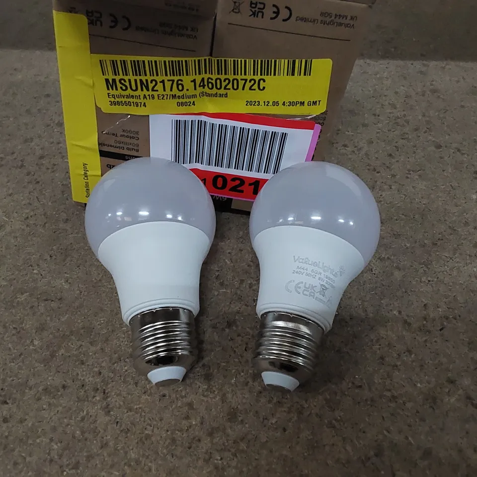 BOXED EQUIVALENT A19 E27 MEDIUM STANDARD LIGHT BULBS - SET OF 2 
