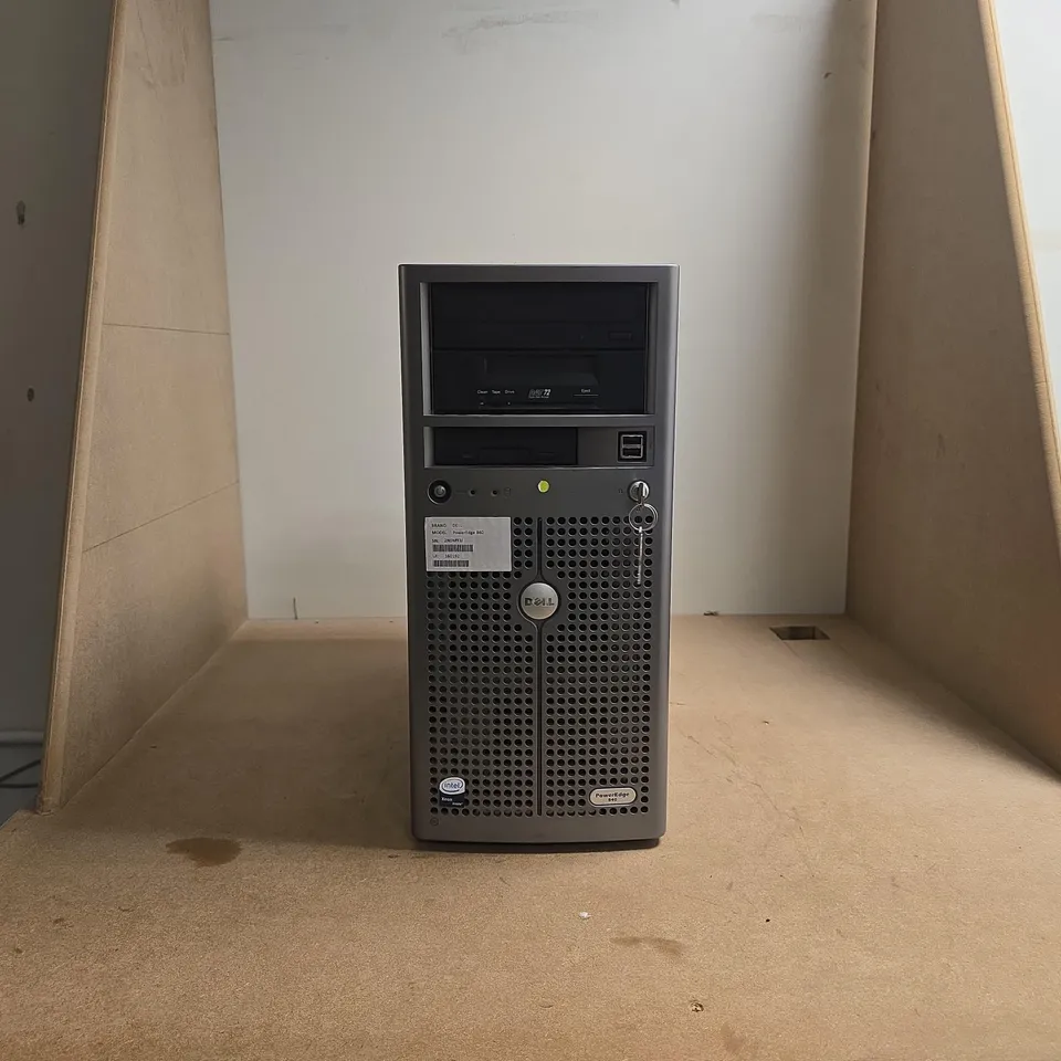 DELL POWER EDGE 840