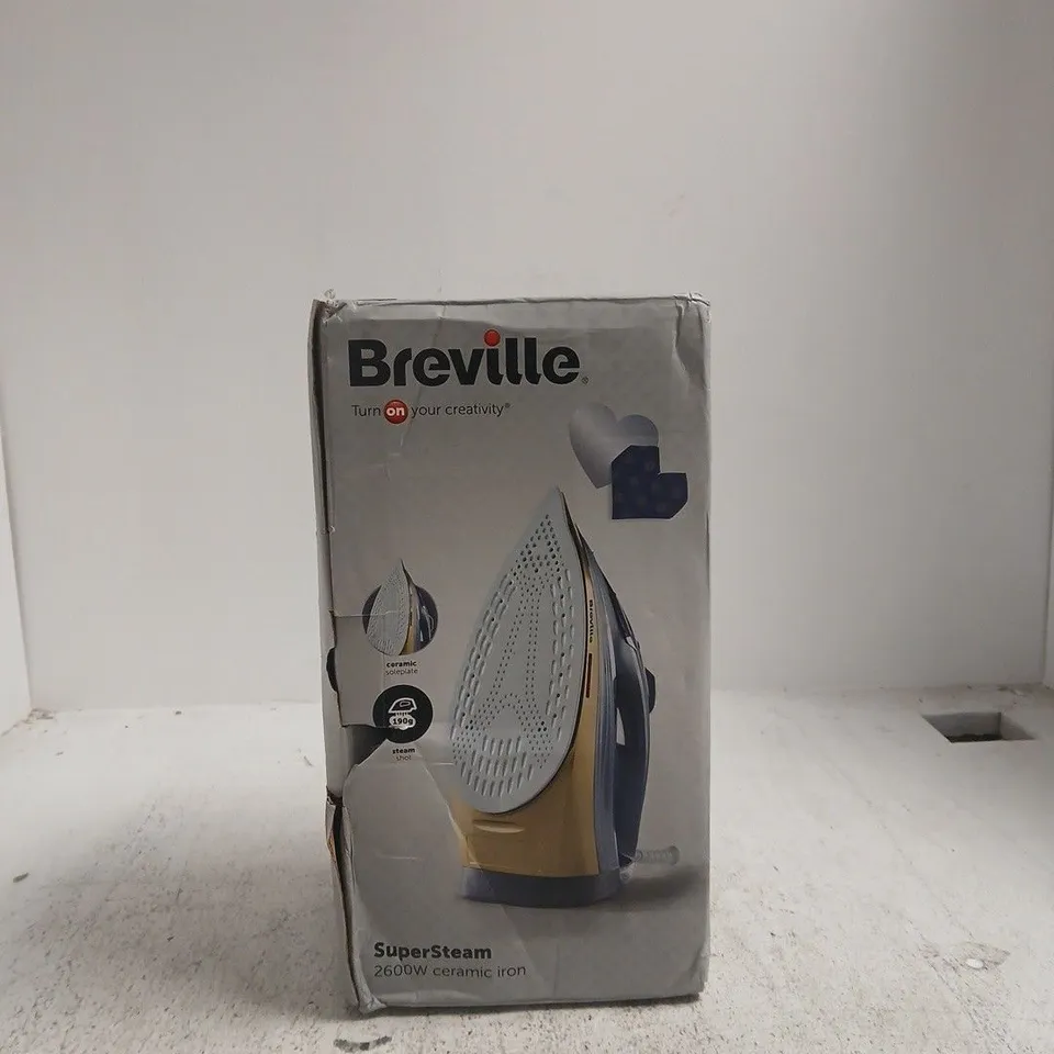 BREVILLE SUPERSTREAM 2600W CERAMIC IRON