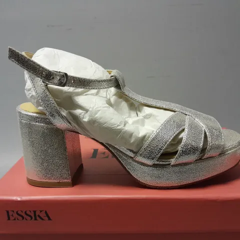 BOXED PAIR OF ESSKA CHARLIE HEELS IN VEGAN SILVER - SIZE 37 