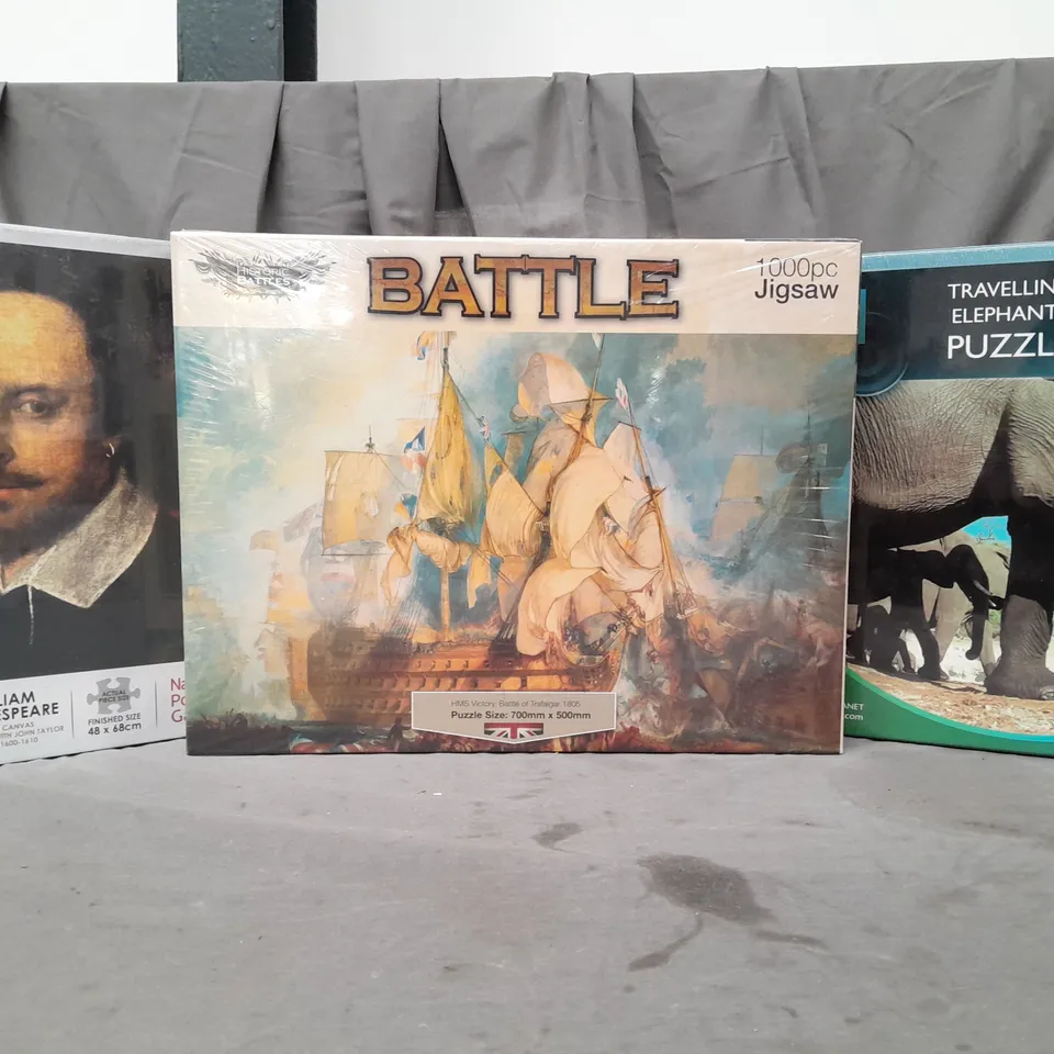 BOX OF 7 ASSORTED TOYS AND GAMES TO INCLUDE WILLIAM SHAKESPEARE PUZZLE, BATTLE OF TRAFALGAR PUZZLE, TRAVELLING ELEPHANTS PUZZLE, ETC