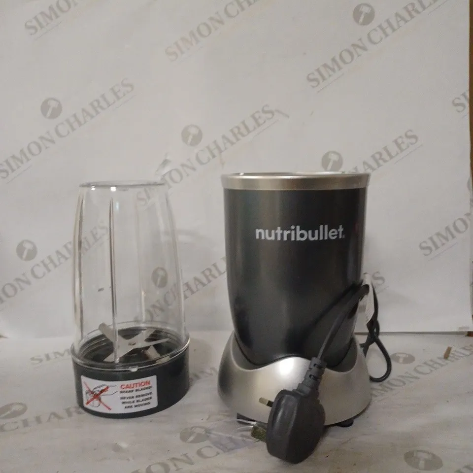 NUTRIBULLET 600 SERIES 600W NUTRITION EXTRACTOR 