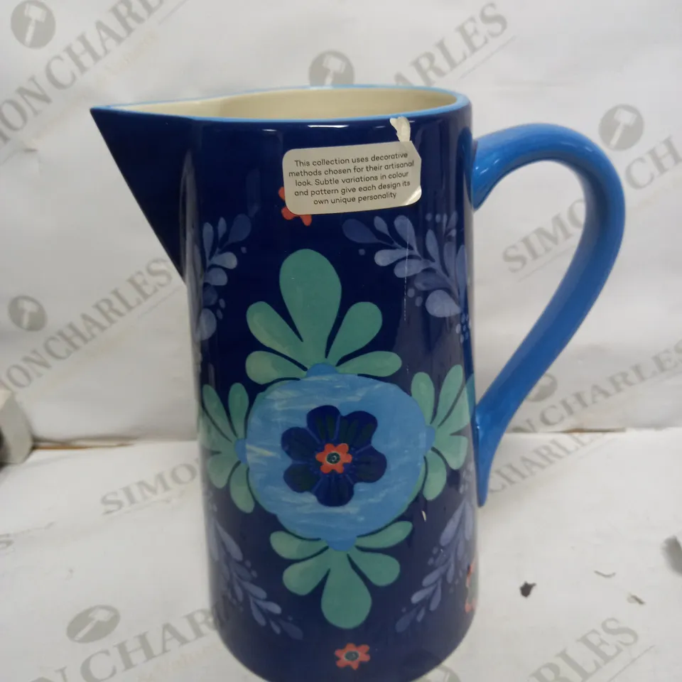 MAXWELL & WILLIAMS MAJOLICA 2.4 LITRE PITCHER