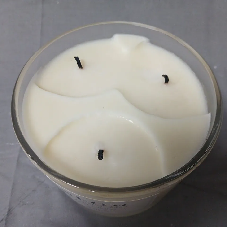 NEOM REAL LUXURY SCENTED CANDLE – LAVENDER, JASMINE & SANDALWOOD