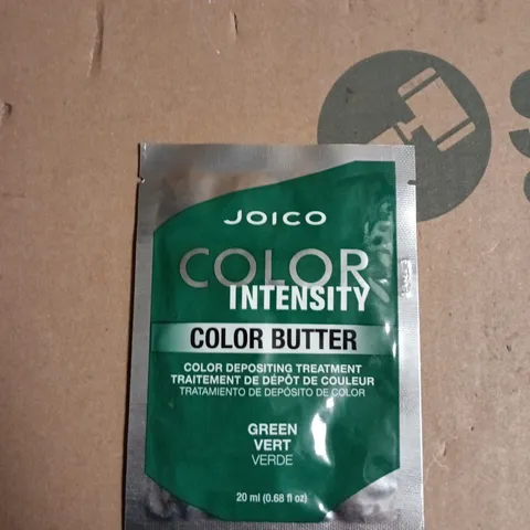 BOX OF APPROXIMATELY 30 ASSORTED JOICO PRODUCTS TO INCLUDE: COLOR BUTTER GREEN AND PURPLE