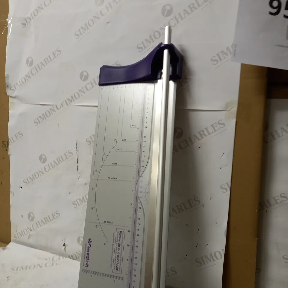 SWORDFISH 40358 A3 SLIMLINE 10-SHEET PAPER TRIMMER