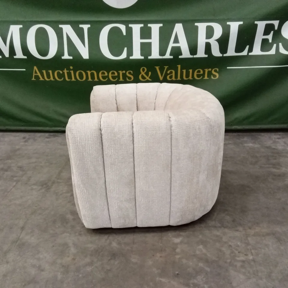 QUALITY DESIGNER FABRIC 360° SWIVEL ARMCHAIR