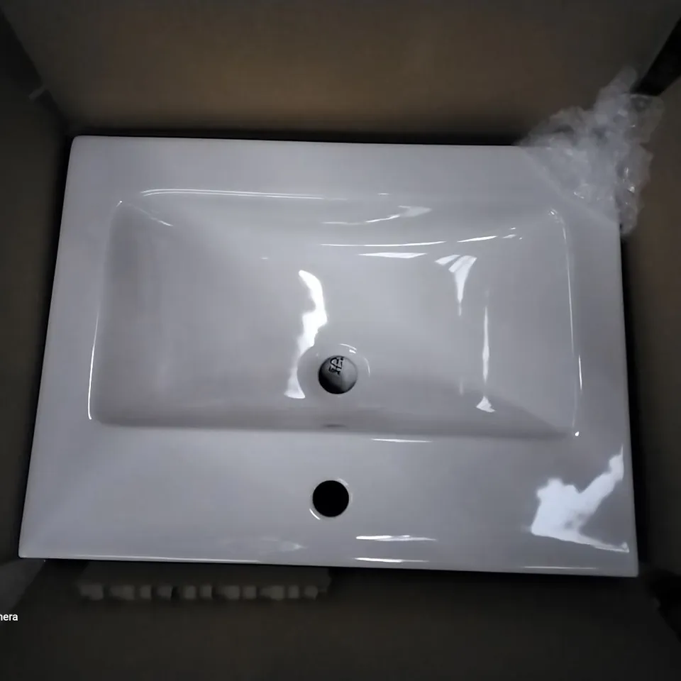 BOXED NIRA 60CM WHITE BASIN 