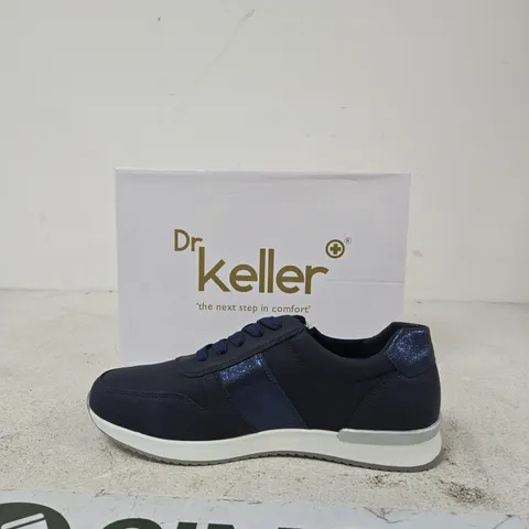 DR KELLER NAVY TRAINERS WITH METALLIC DETAILS – UK 8