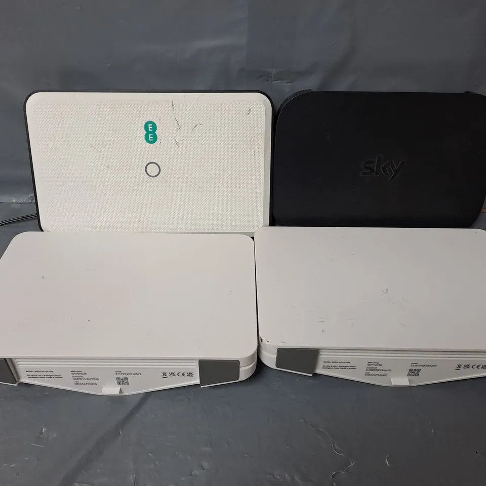 APPROXIMATELY 5 ASSORTED ROUTERS TO INCLUDE EE, SKY, ETC