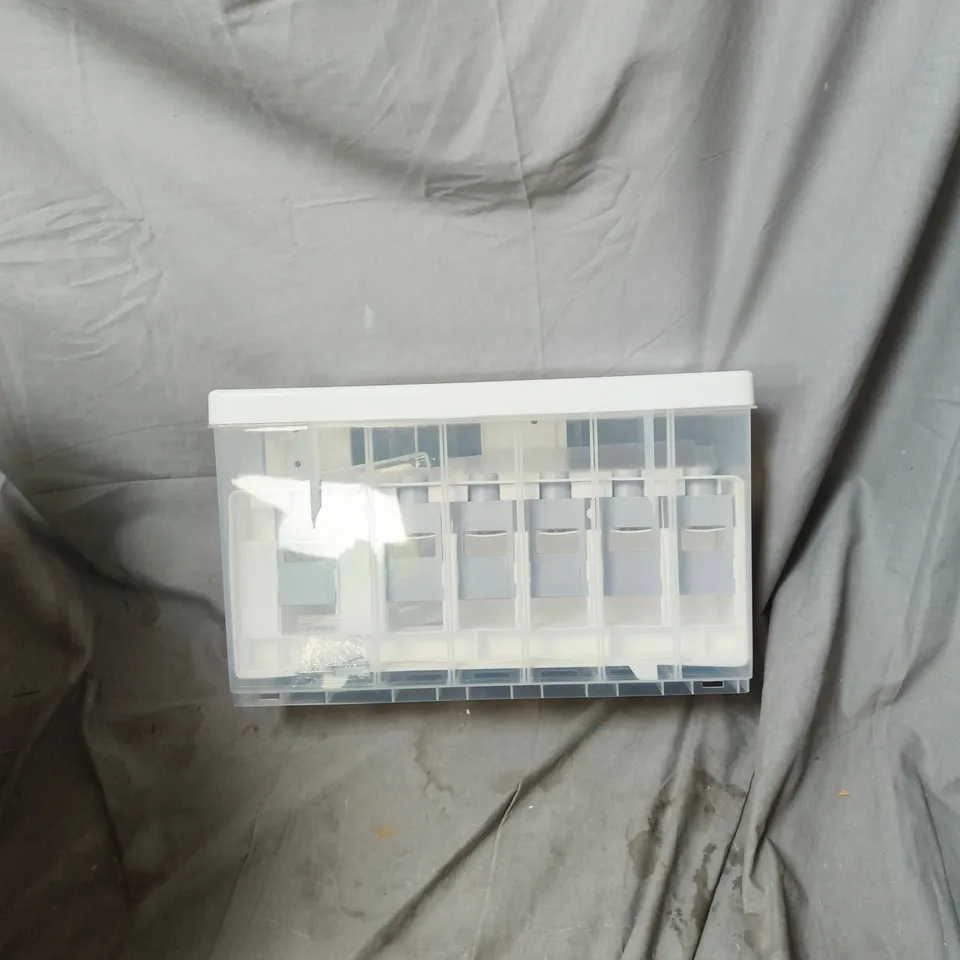 BOXED LIFE IDEAS GRAIN STORAGE BUCKET 