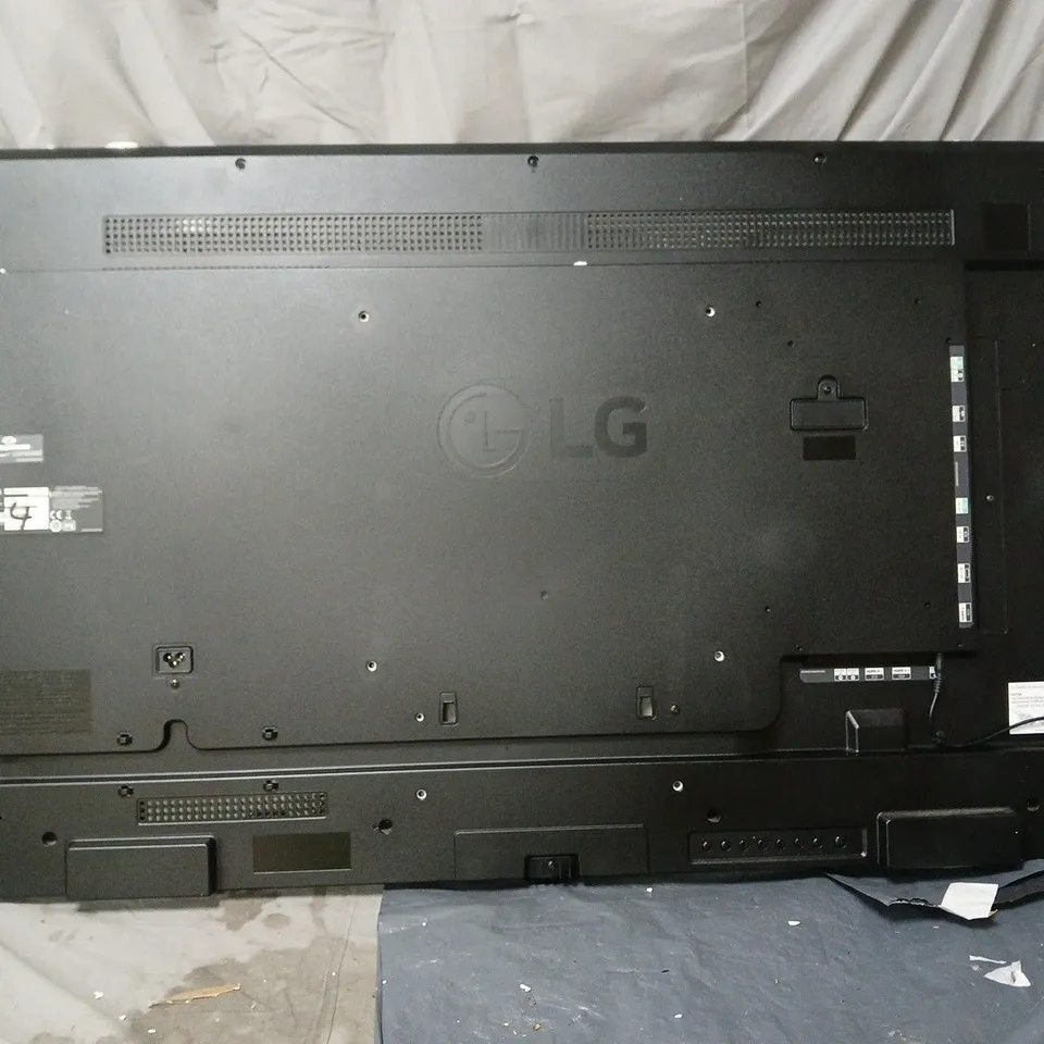 LG 49SM5KE-B 49-INCH TELEVISION / DISPLAY – CRESTRON CONNECTED. BOXED. NO POWER SUPPLY OR ACCESSORIES.