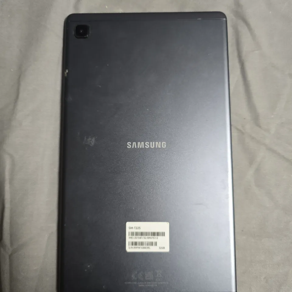 SAMSUNG GALAXY TABLET SM-T225 – SPACE GRAY