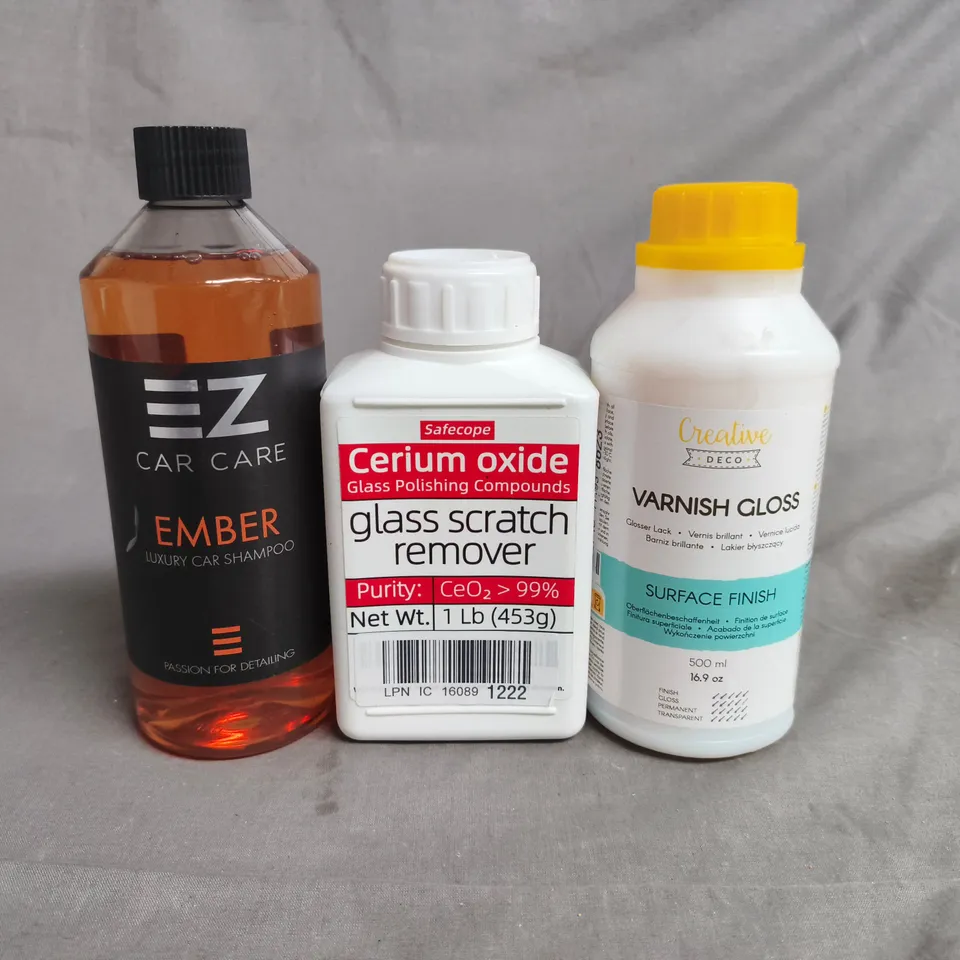 APPROX 10 ASSORTED ITEMS TO INCLUDE -  EMBER LUXURY CAR SHAMPOO, CERIUM OXIDE GLASS SCRATCH REMOVER & VARNISH GLOSS 