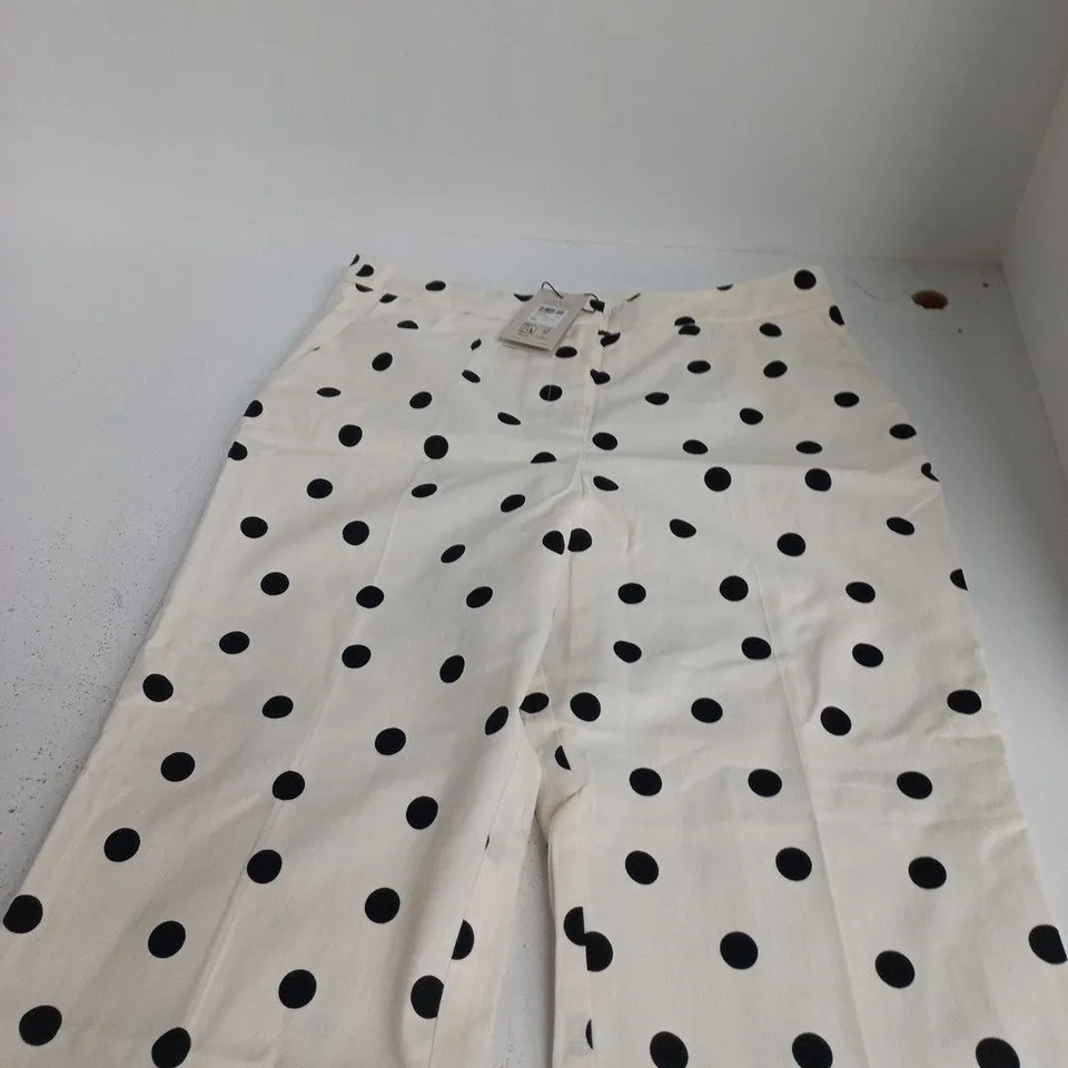NOBODY'S CHILD WHITE POLKA DOT CIGARETTE TROUSERS – UK 16