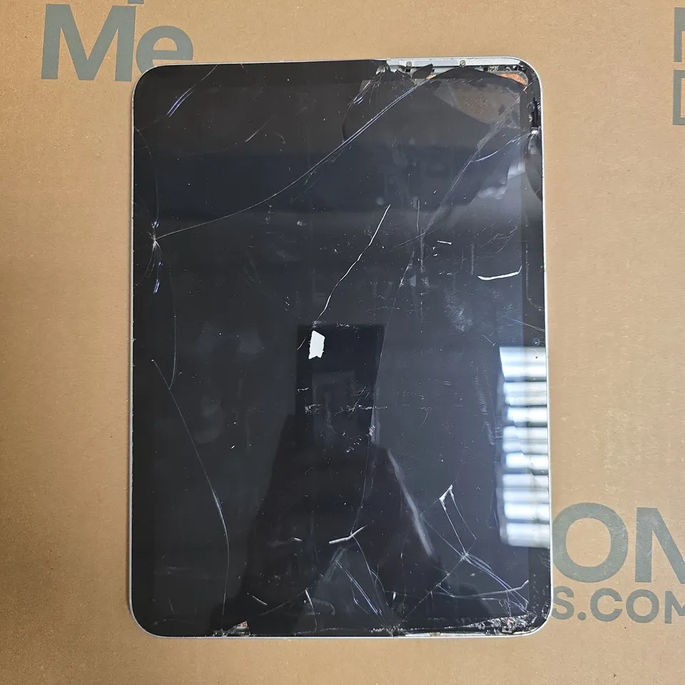 APPLE IPAD TABLET - A2757