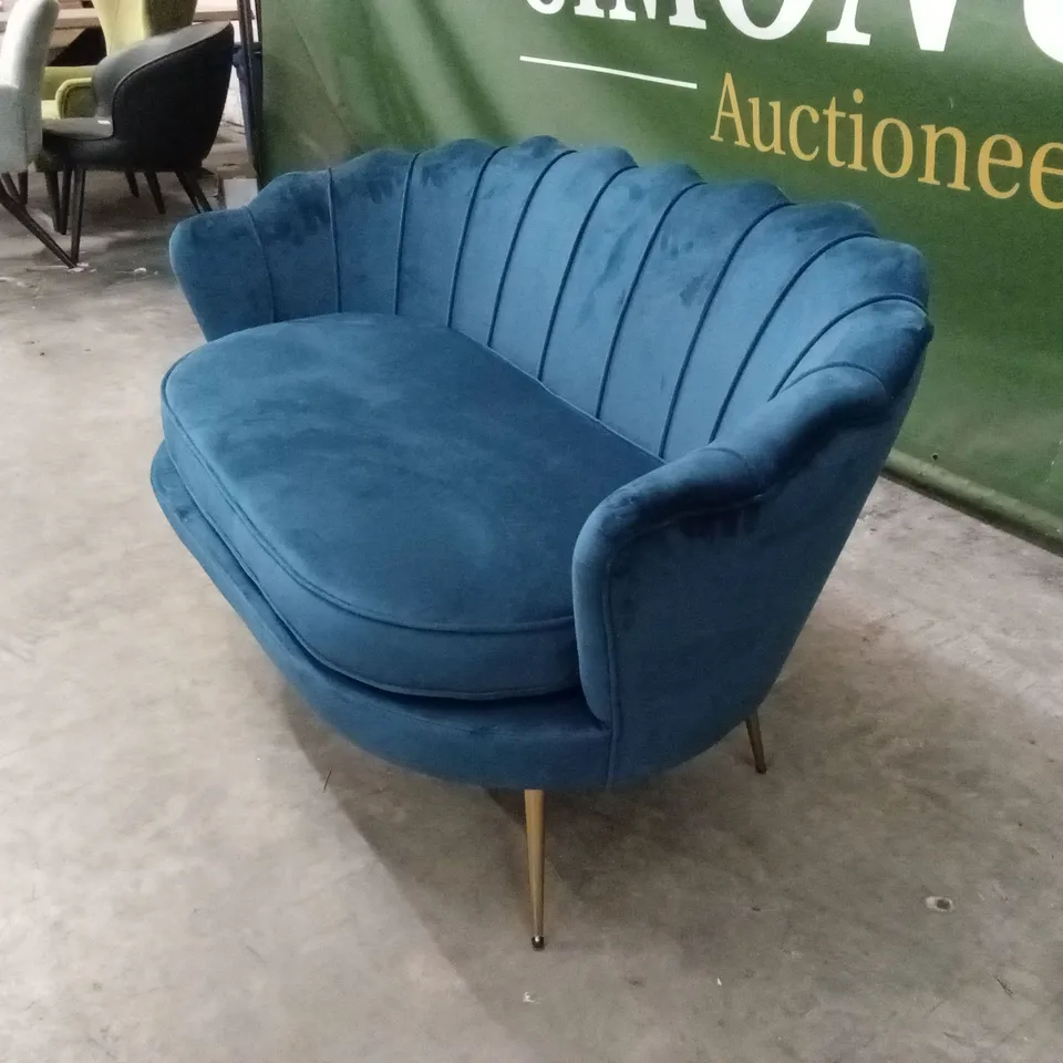 QUALITY DESIGNER MCQUIRE LOVESEAT SOFA - BLUE