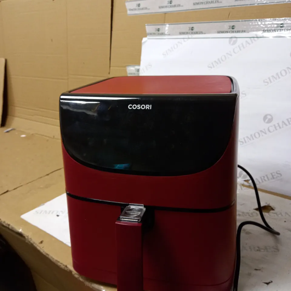 COSORI AIR FRYER - RED