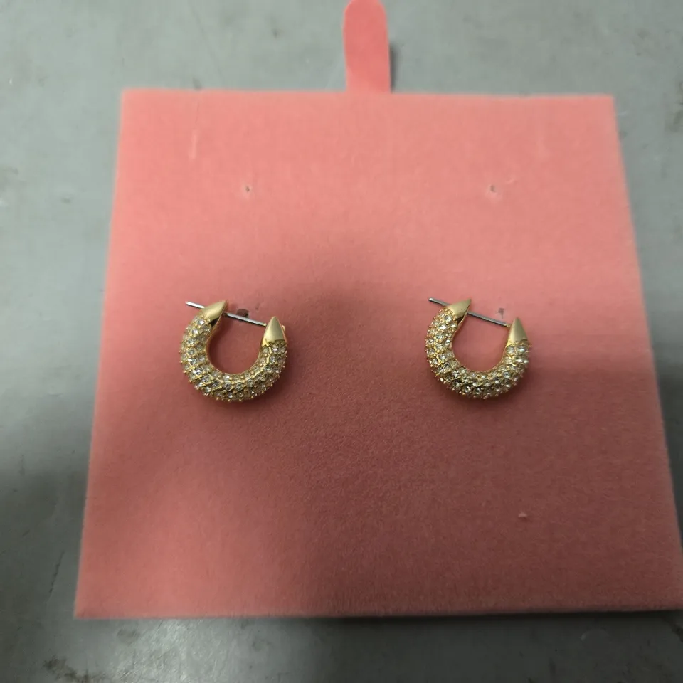 BOXED SWAROVSKI HOOP GOLDEN EARRINGS 