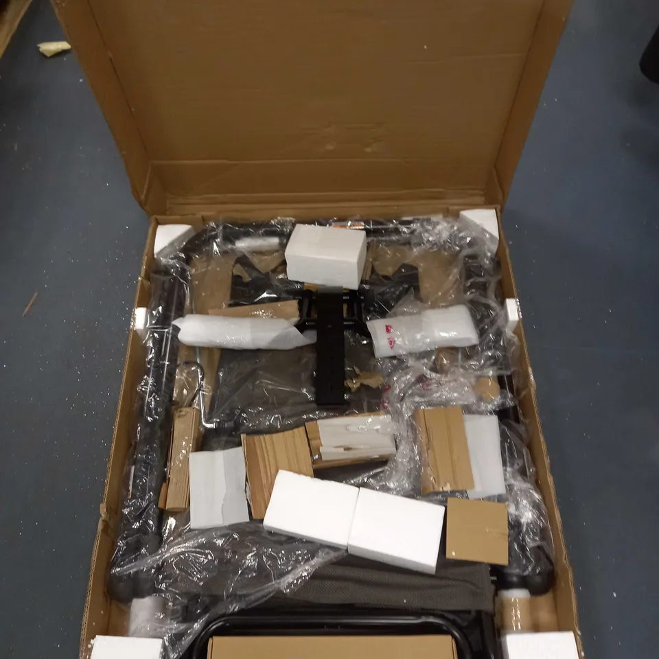 FITQUEST CORE LOUNGER FOLDABLE WORKOUT CHAIR - COLLECTION ONLY