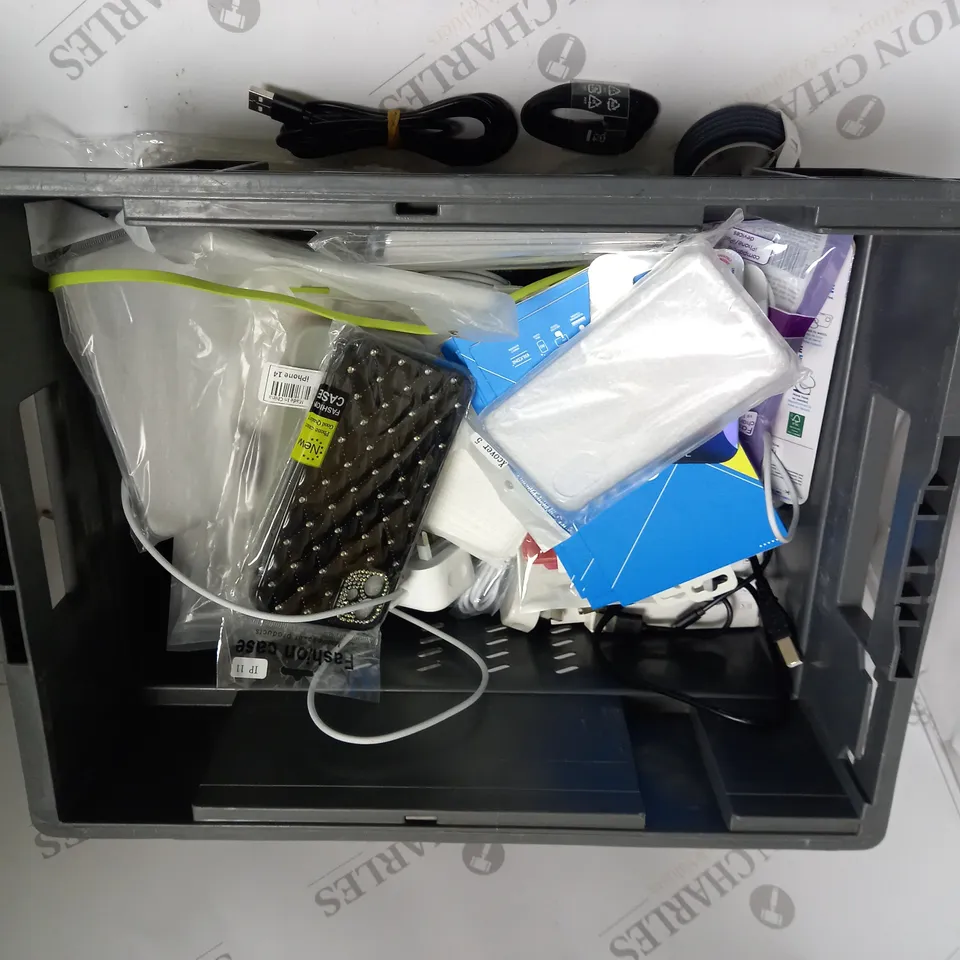 BOX TO CONTAIN APPROX. 28 X ASSORTED PHONE ACCESSORIES. INCLUDES MOBILE PHONE CASES, CHARGING CABLES, SCREEN PROTECTORS ETC 