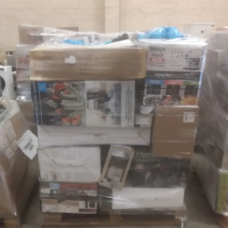 PALLET OF APPROXIMATELY 25 UNPROCESSED RAW RETURN HOUSEHOLD AND ELECTRICAL GOODS TO INCLUDE;