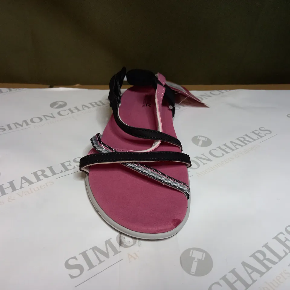 REGATTA LADY SANTA ROMA SANDALS SIZE 7