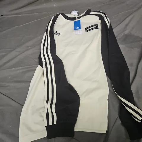 ADIDAS OASIS LIVE '25 3-STRIPES TEE - CREW NECK, WHITE/BLACK, SIZE L (VERIFY MODEL)