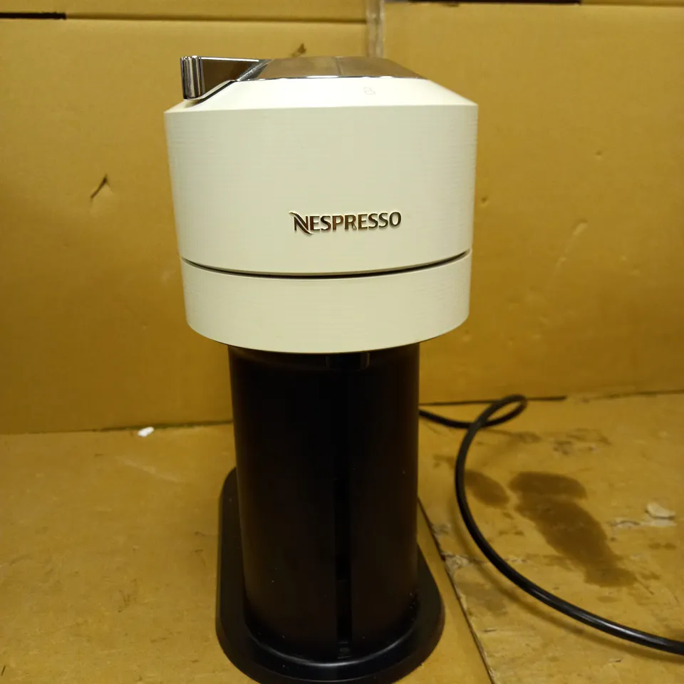 NESPRESSO VERTUO NEXT 11710 COFFEE MACHINE WITH MILK FROTHER BY MAGIMIX