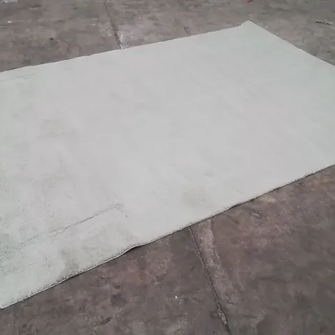 QUALITY DESIGNER AREA RUG - APPROXIMATELY 290X200CM