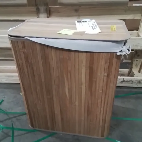 WOOD LAUNDRY HAMPER WITH HANDLES