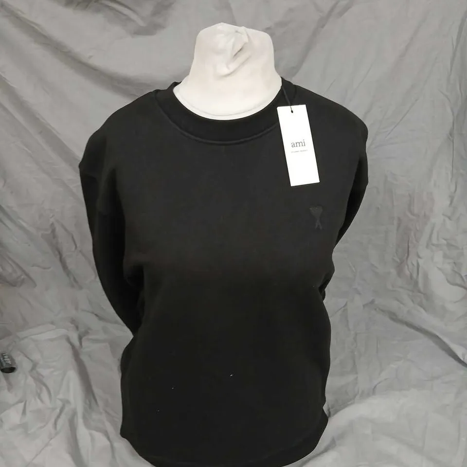 AMI ALEXANDRE MATTIUSSI PARIS BLACK SWEATSHIRT – WITH CHEST LOGO SIZE M