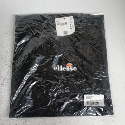 BAGGED ELLESSE ARCURI T-SHIRT IN BLACK - UK SMALL