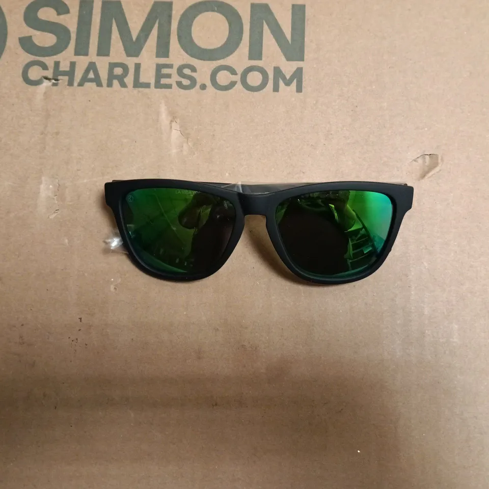 KYLOE IN THE WILD POLARISED SUNGLASSES WITH GREEN MIRRORED LENSES