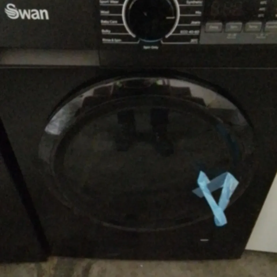 SWAN SW75130B 9KG LOAD, 1400 SPIN FREESTANDING WASHING MACHINE - BLACK