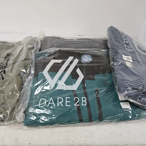 APPROXIMATELY 10 X ASSORTED BRAND NEW REGATTA CLOTHING PRODUCTS IN VARIOUS STYLES & SIZES 