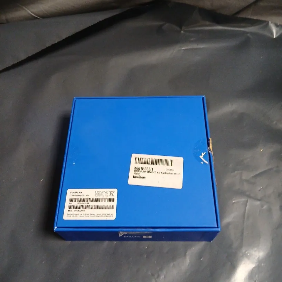 SUMUP AIR CARD READER – WHITE, BOXED WITH USB CABLE